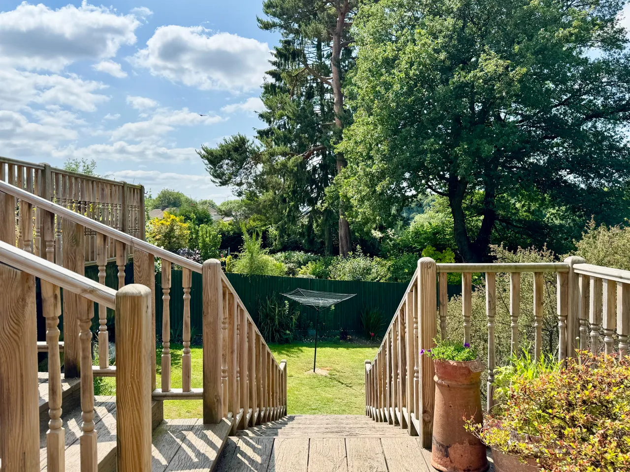 Olivers Close, Potten End, photo 18