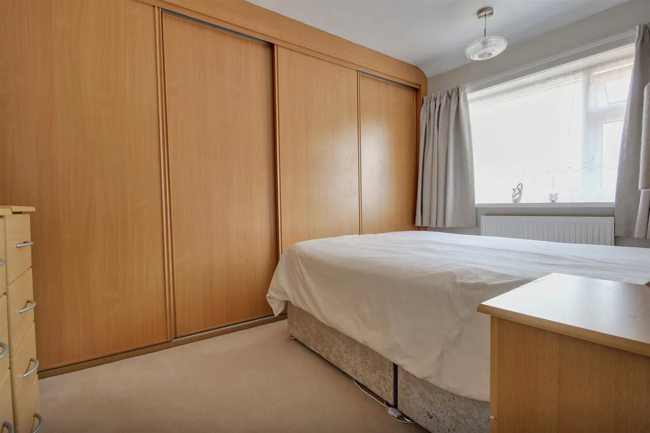 Mill Drive, Leven, Beverley, photo 11