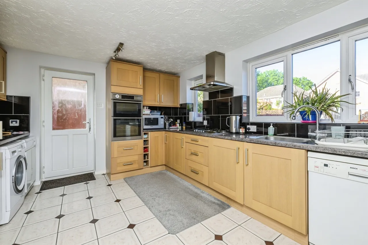 Kilverstone Peterborough, PE4, photo 6