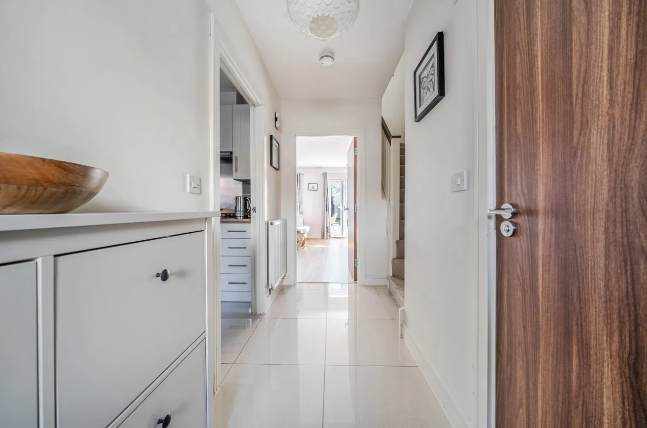 Woodland Close, Godalming, GU7, photo 5