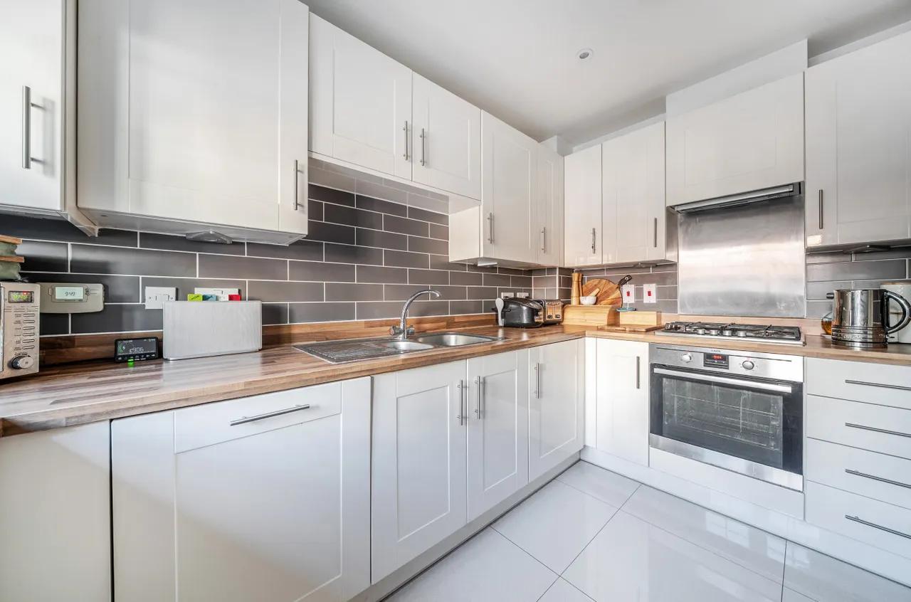Woodland Close, Godalming, GU7, photo 7