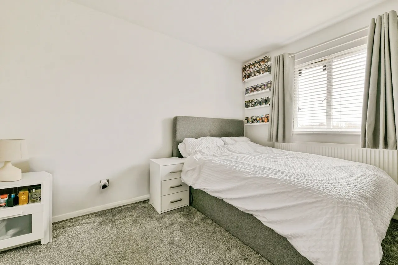 Lime Close, STEVENAGE, Hertfordshire, SG2, photo 9