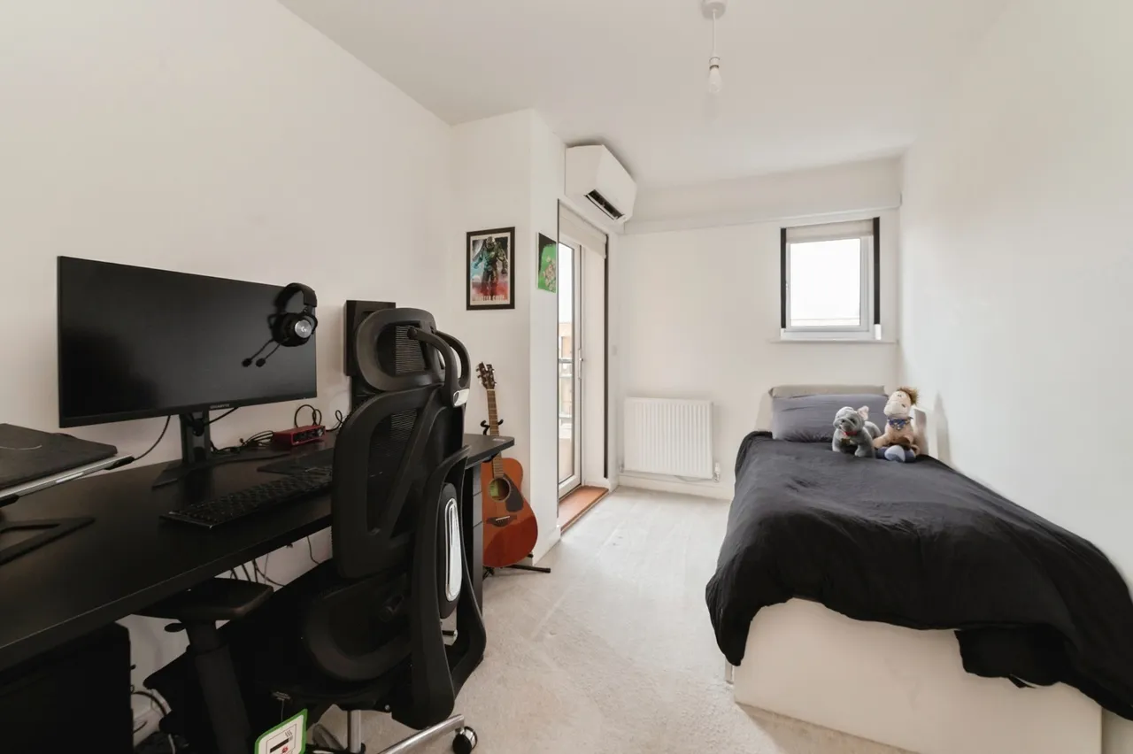 Lance Street, Rainham, RM13, photo 15