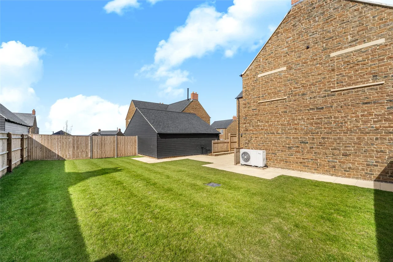 Hook Norton Road, Sibford Ferris, OX15, photo 18