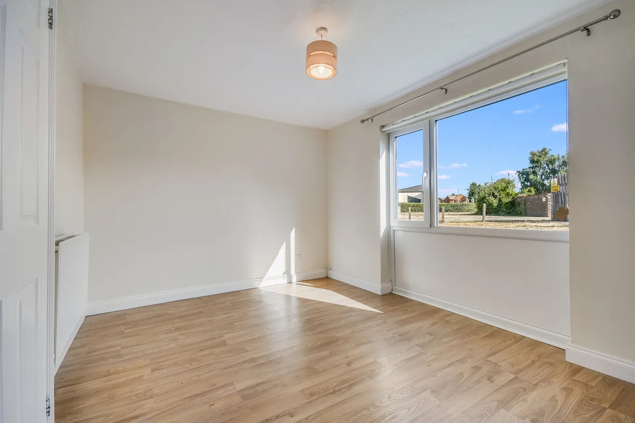 17 Lupin Drive, Springfield, Chelmsford, Essex, CM1 6YJ, photo 5