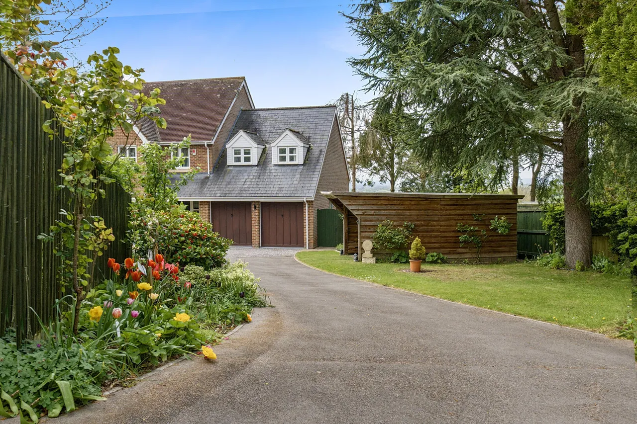 Pinetum Close, Devizes, SN10, photo 24