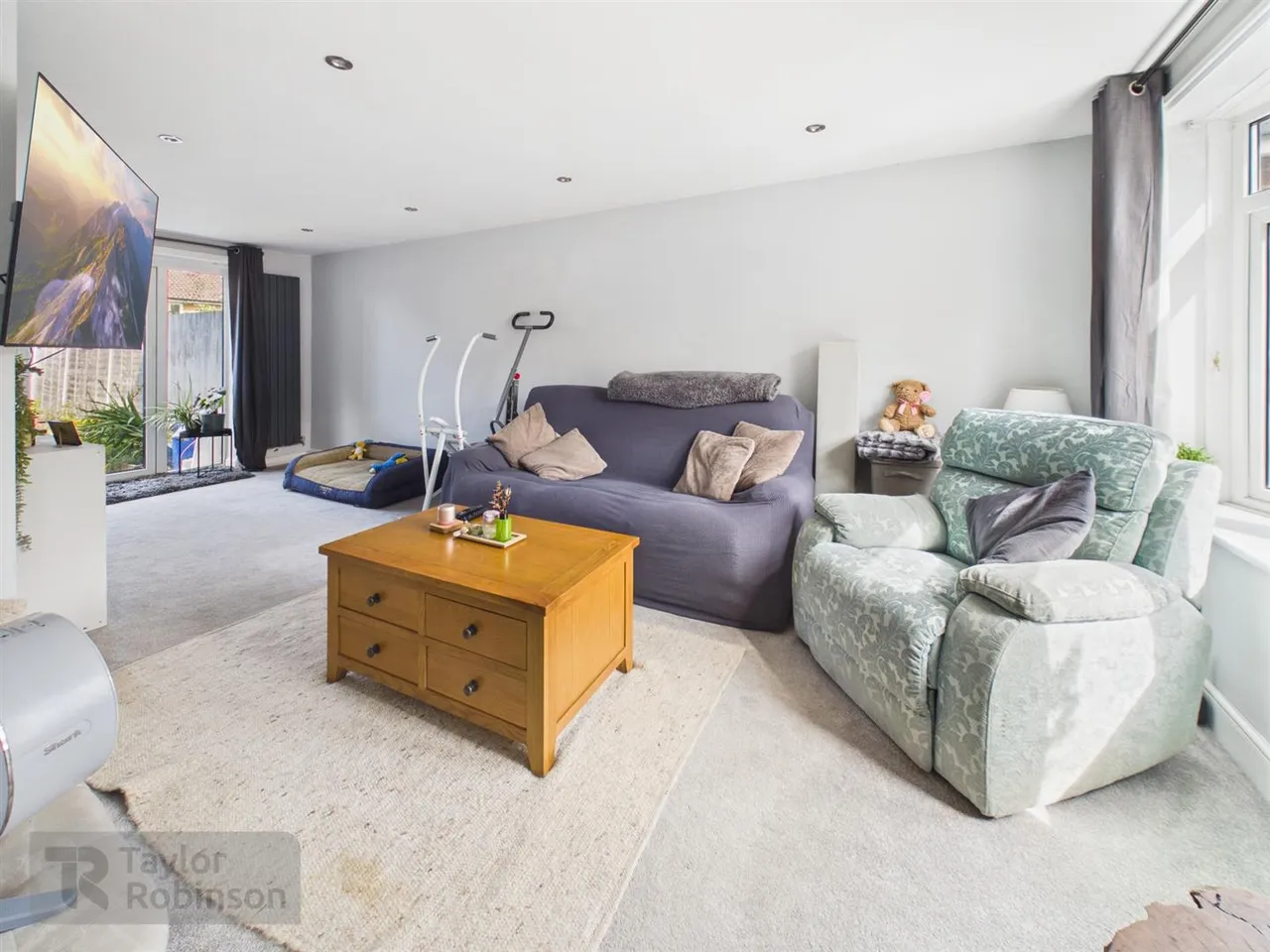 Paddockhurst Road, Gossops Green, RH11, photo 4