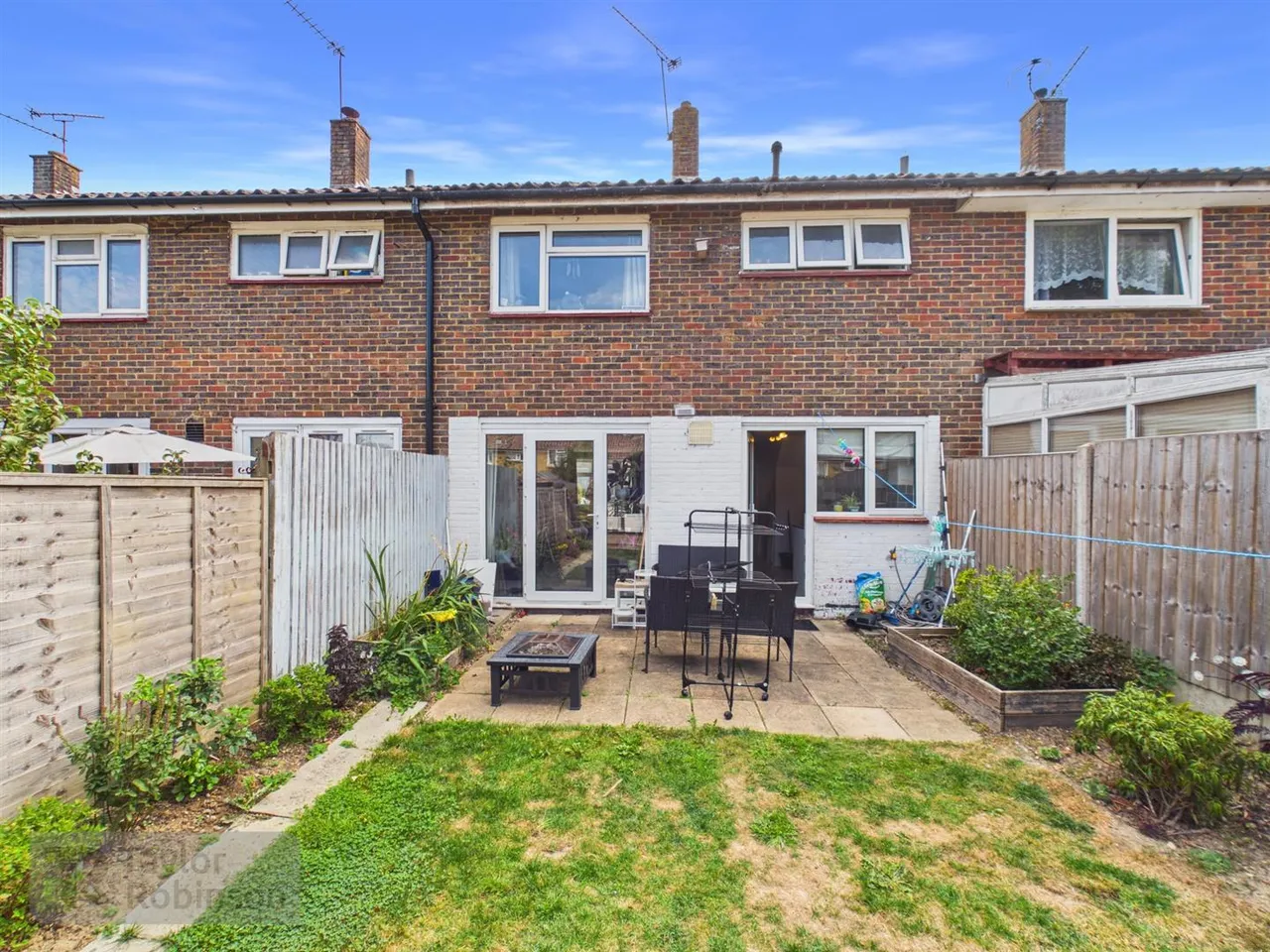 Paddockhurst Road, Gossops Green, RH11, photo 11
