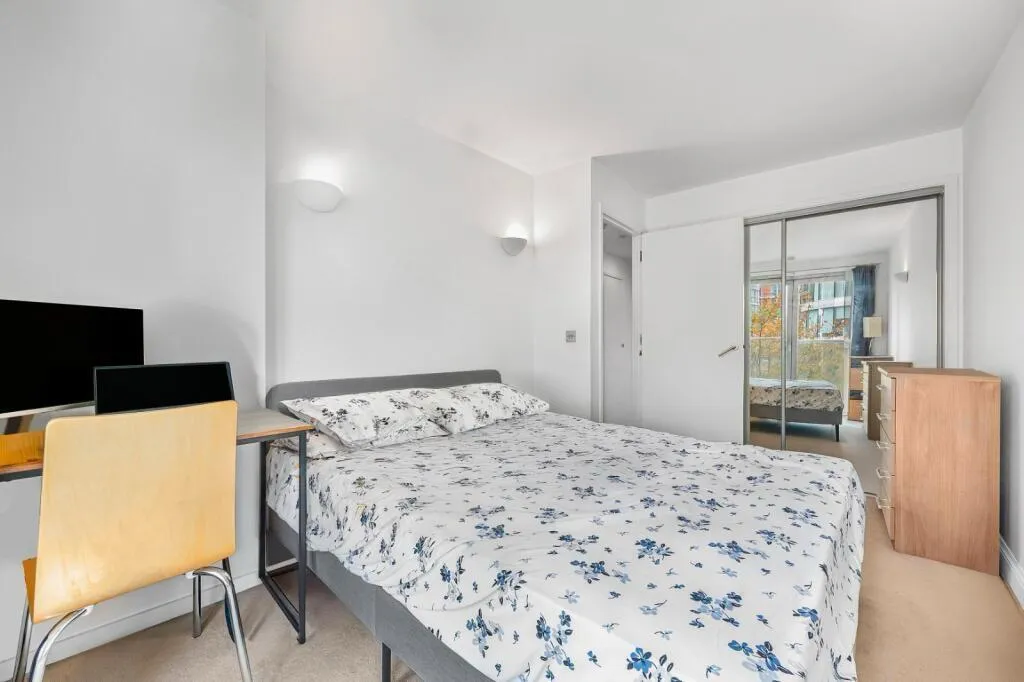 Biscayne Avenue, London, E14, photo 5