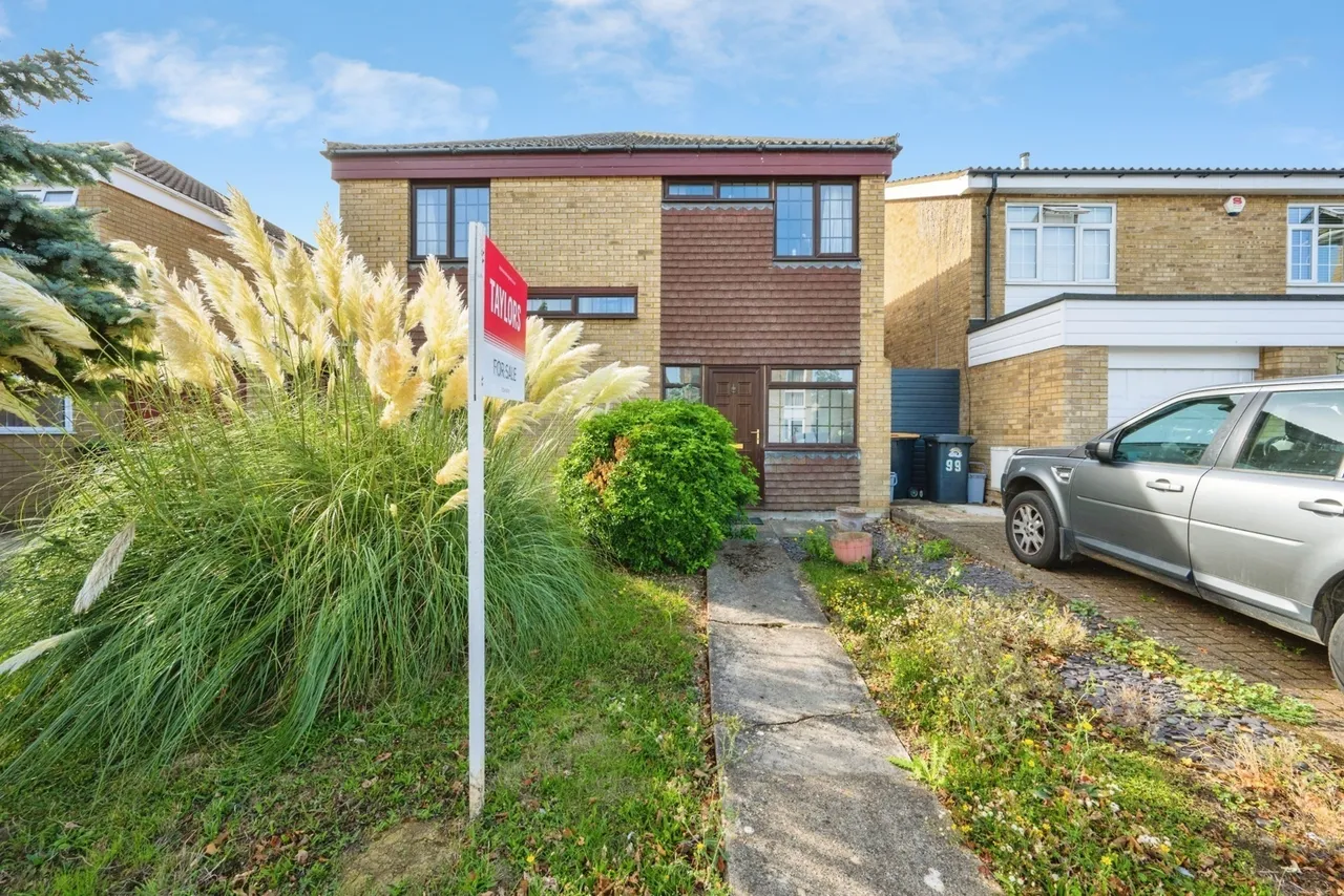 4 bed house for sale — Whitworth Way, Wilstead, Bedford, Bedfordshire, MK45