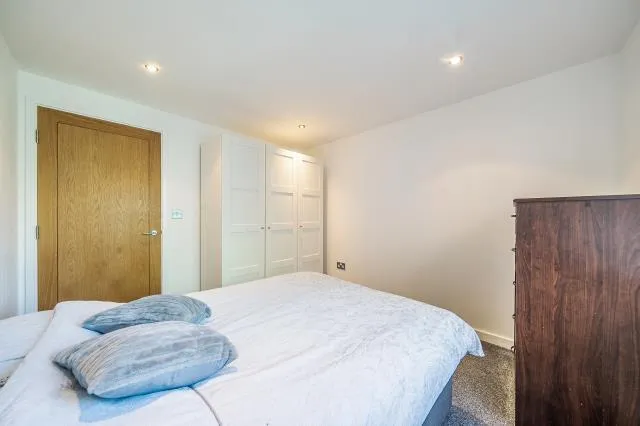 The Courtyard, Camberley, GU15, photo 13