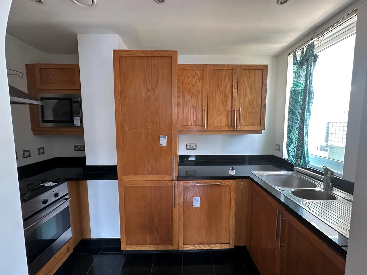 Lyon Road, Harrow, HA1, photo 2