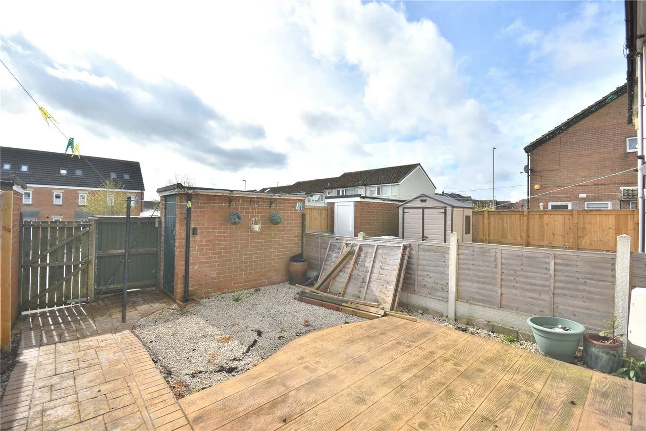 Ash Tree View, Leeds, LS14, photo 13