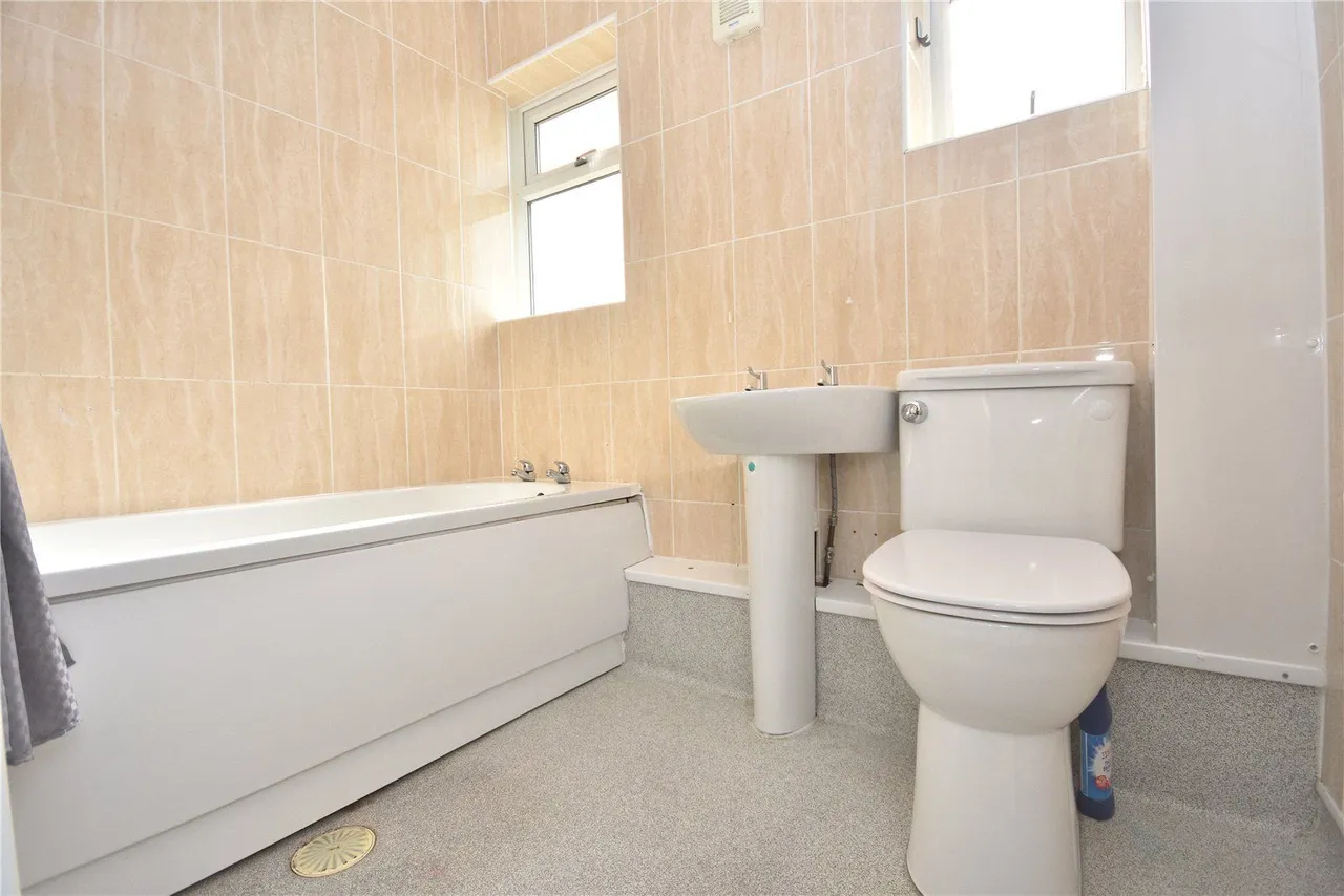 Ash Tree View, Leeds, LS14, photo 6