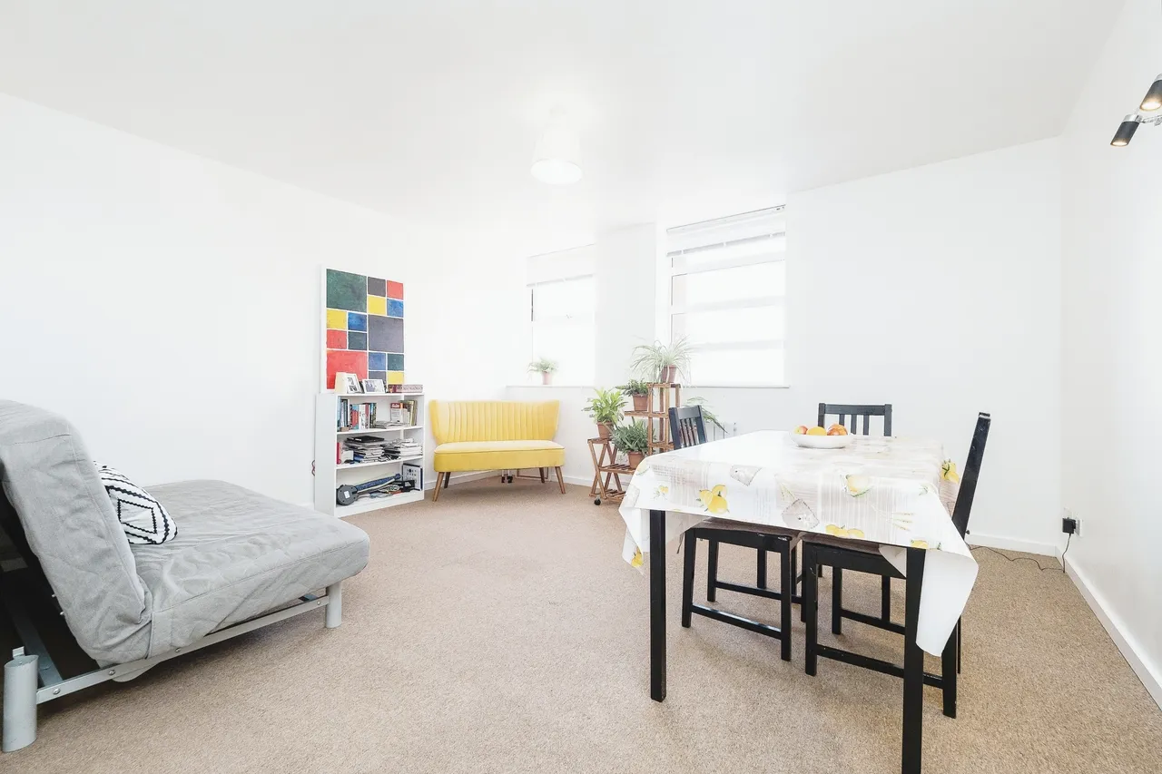 Romford Road, London, E7, photo 4
