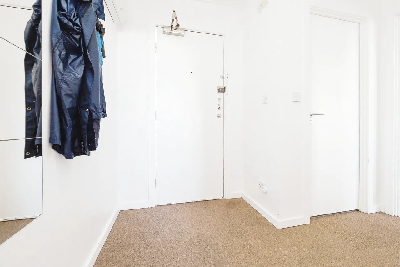 Romford Road, London, E7, photo 13