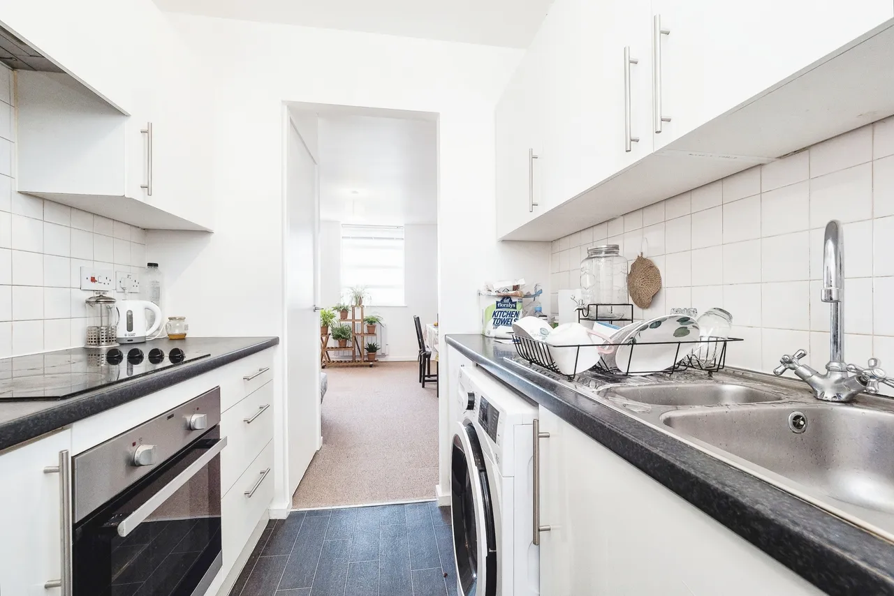Romford Road, London, E7, photo 8