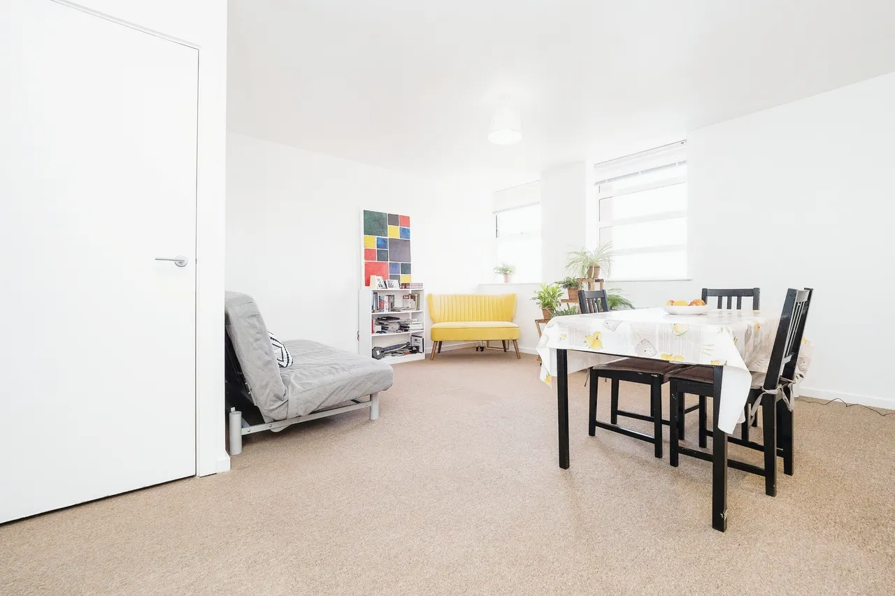 Romford Road, London, E7, photo 5