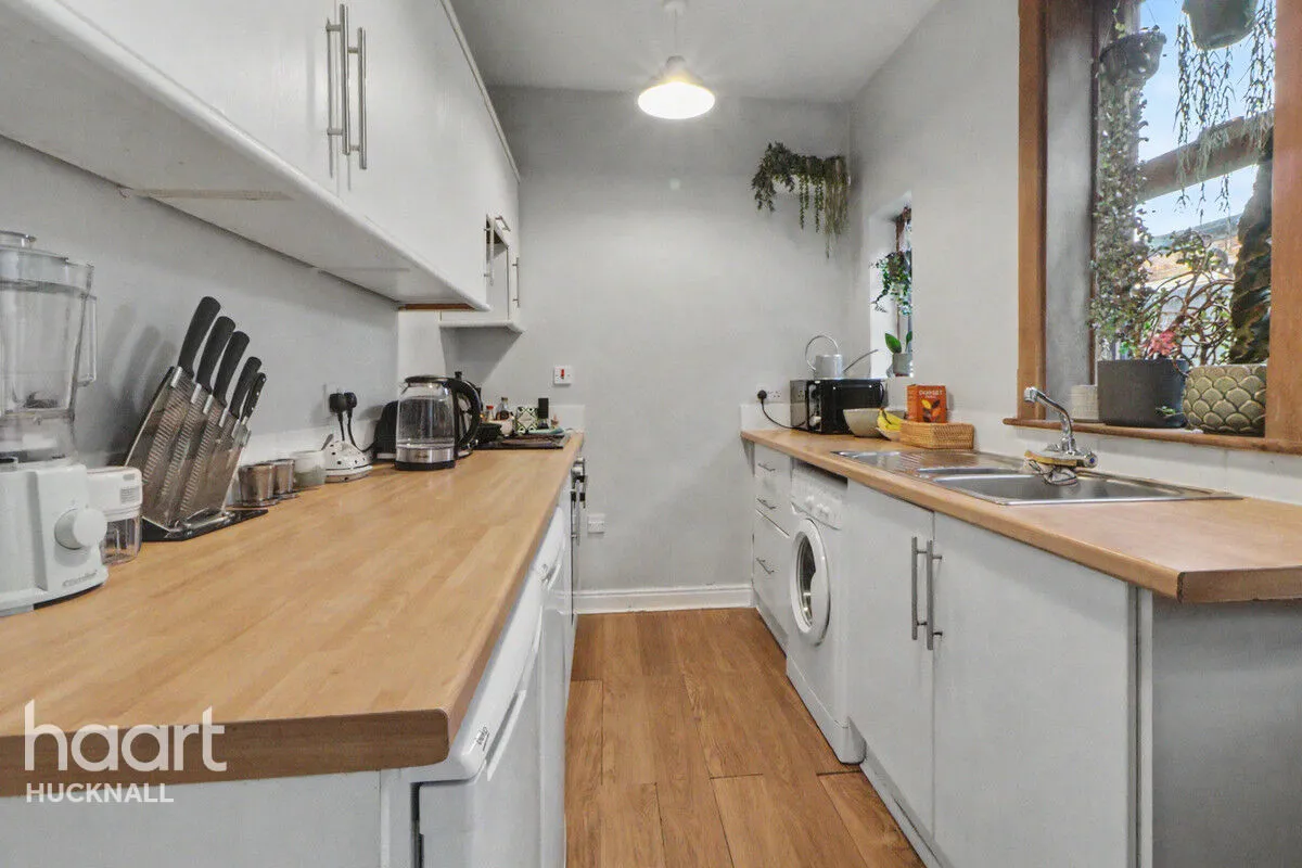 Logan Street, Nottingham, NG6, photo 3