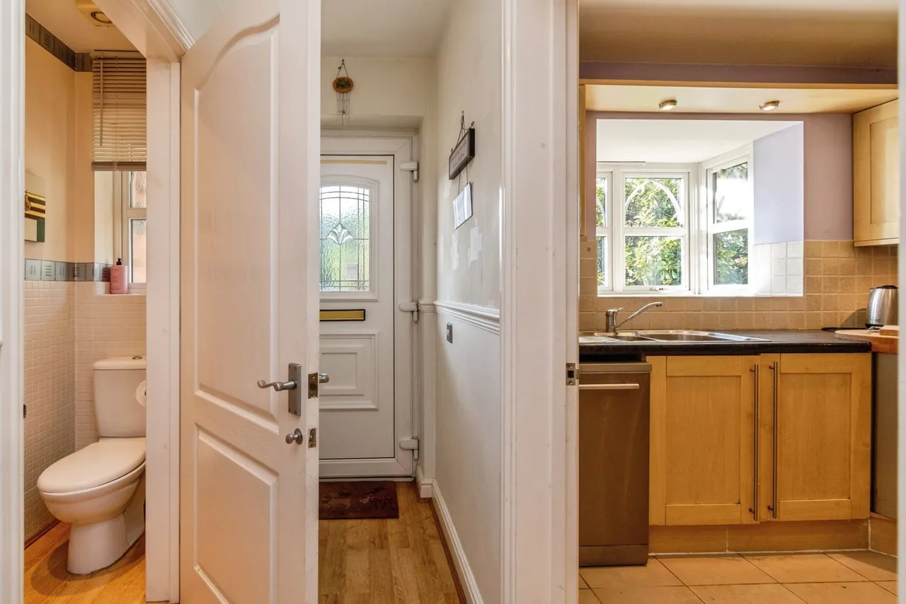 Cannock Road, Burntwood, WS7, photo 19