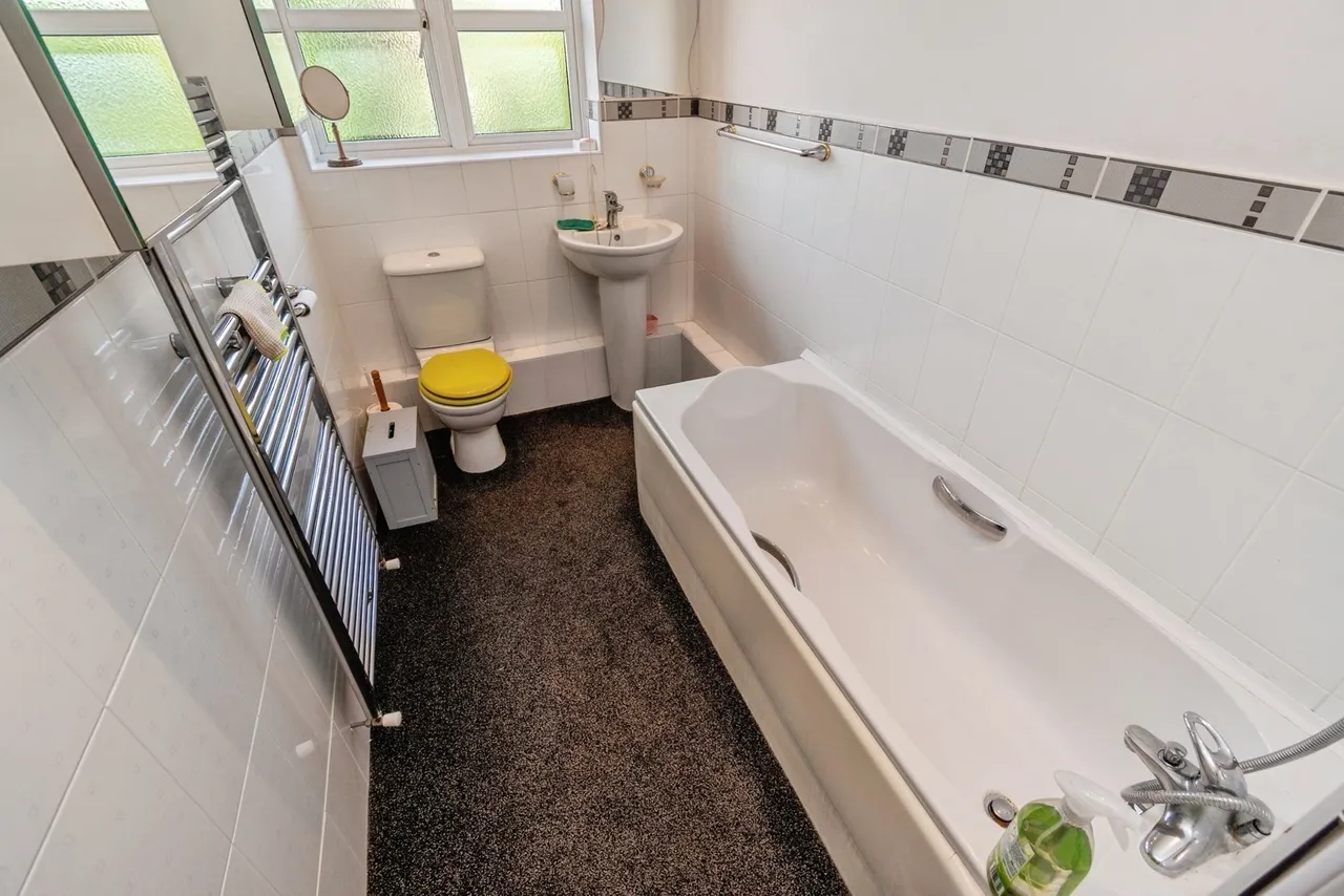 Cannock Road, Burntwood, WS7, photo 18