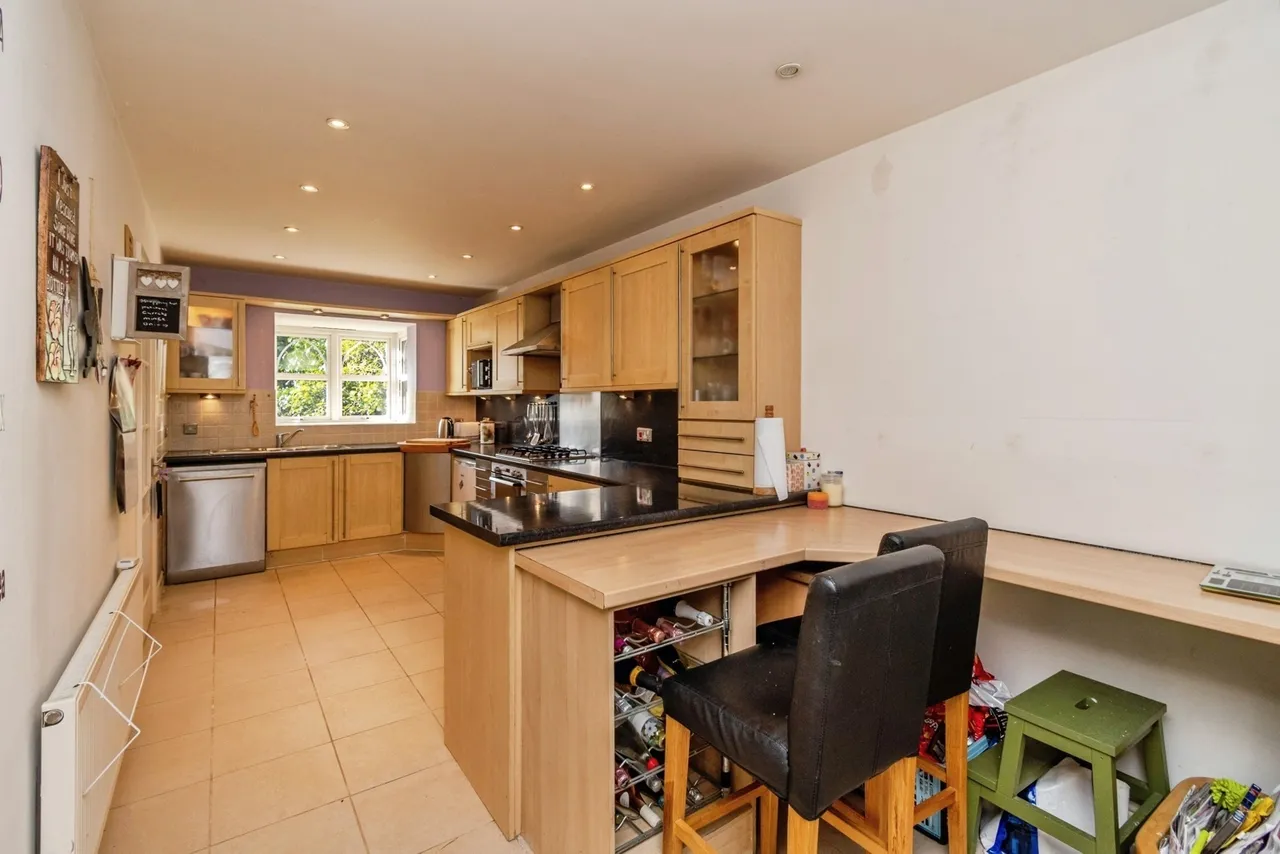 Cannock Road, Burntwood, WS7, photo 3