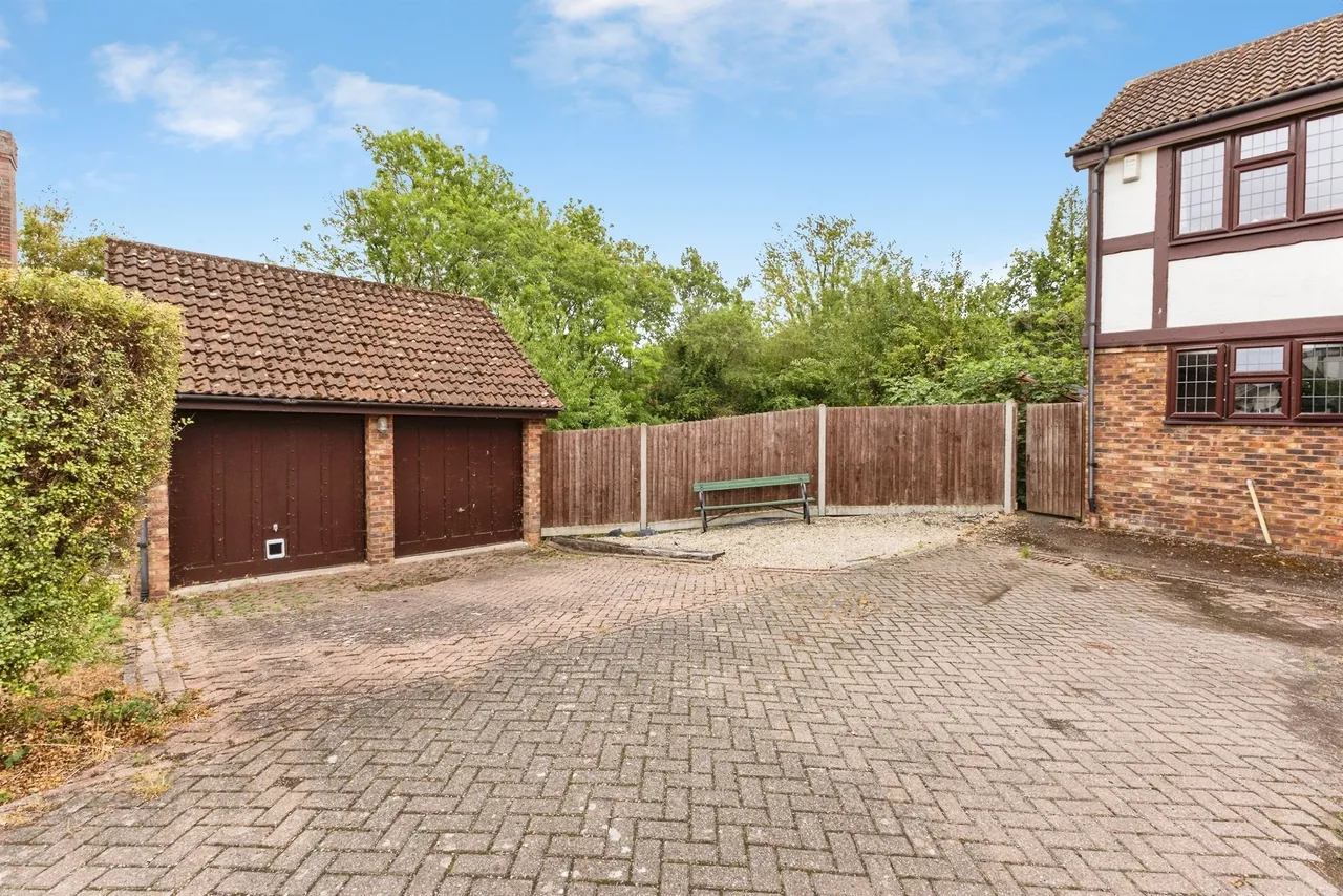 Kerris Way, Earley, RG6, photo 27