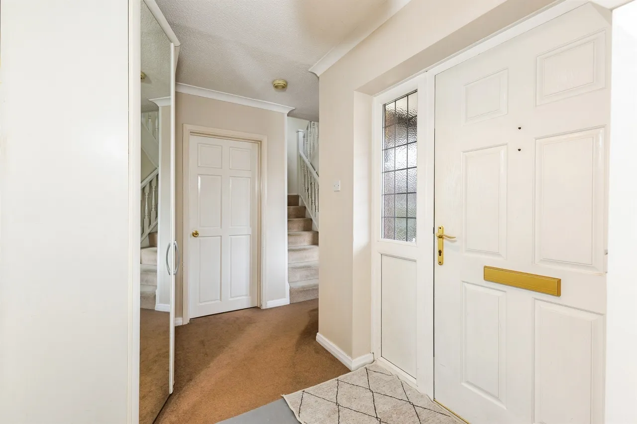 Kerris Way, Earley, RG6, photo 9