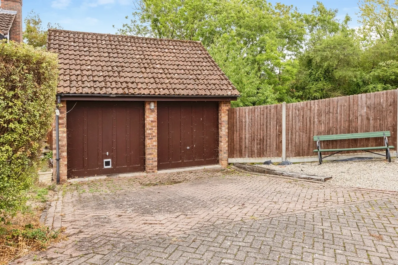 Kerris Way, Earley, RG6, photo 28