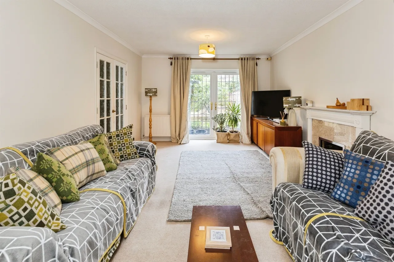 Kerris Way, Earley, RG6, photo 11