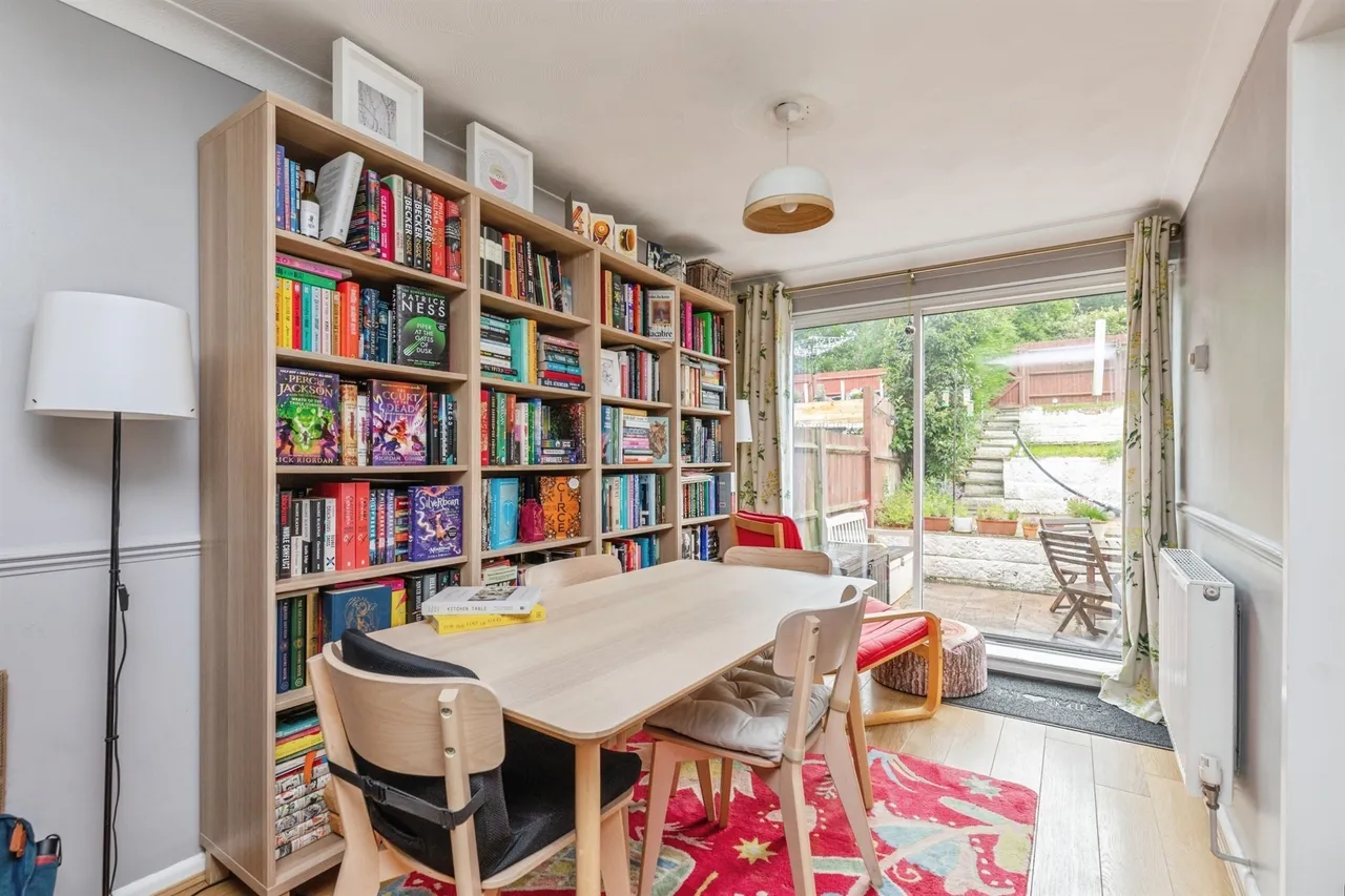 Stonehouse Drive, St. Leonards-On-Sea, photo 3