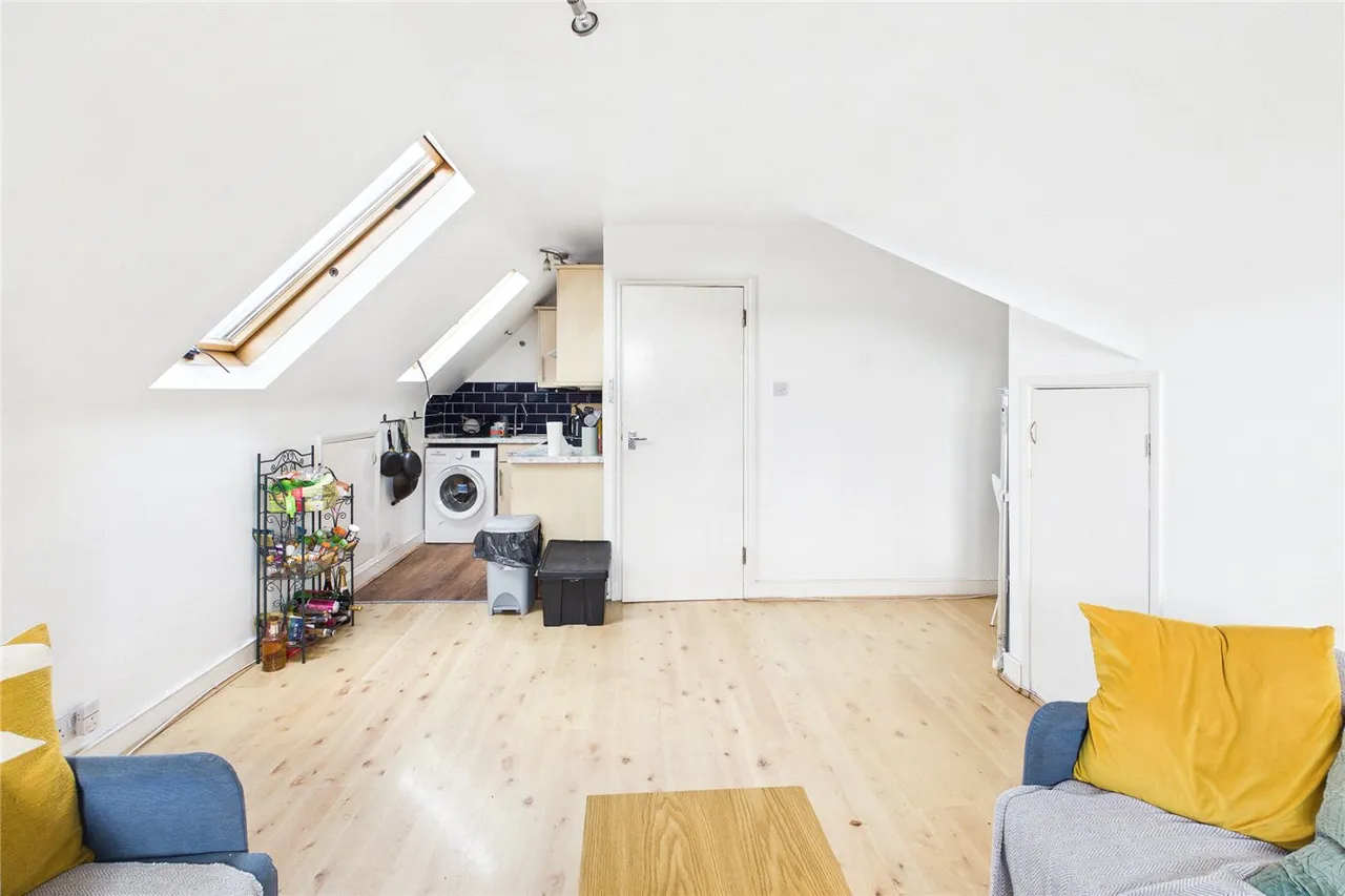 Thurlow Park Road, London, SE21, photo 8