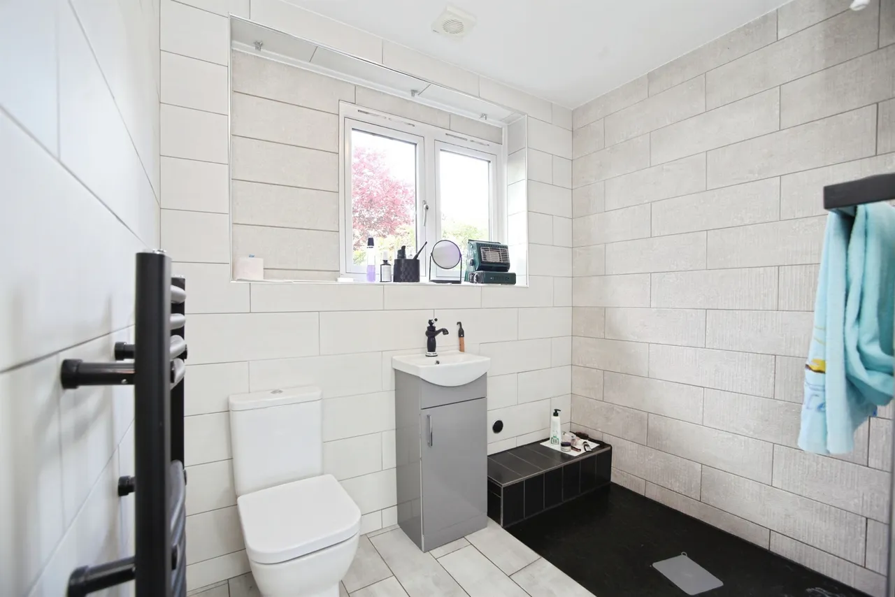 Edmund Road, Chepstow, NP16, photo 5