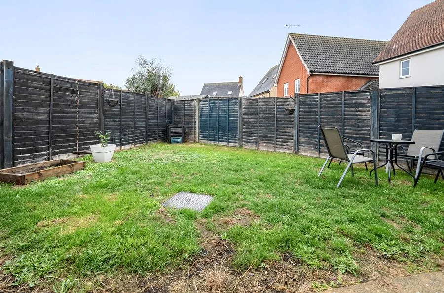 Greenfinch Close, Stowmarket, IP14, photo 14