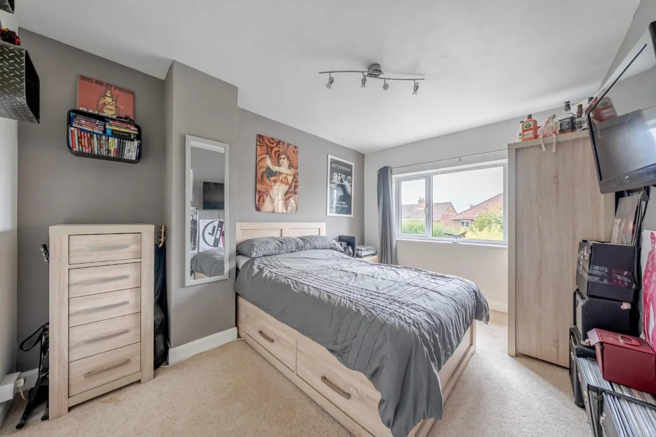 Marlborough Drive, Tadcaster, LS24, photo 10