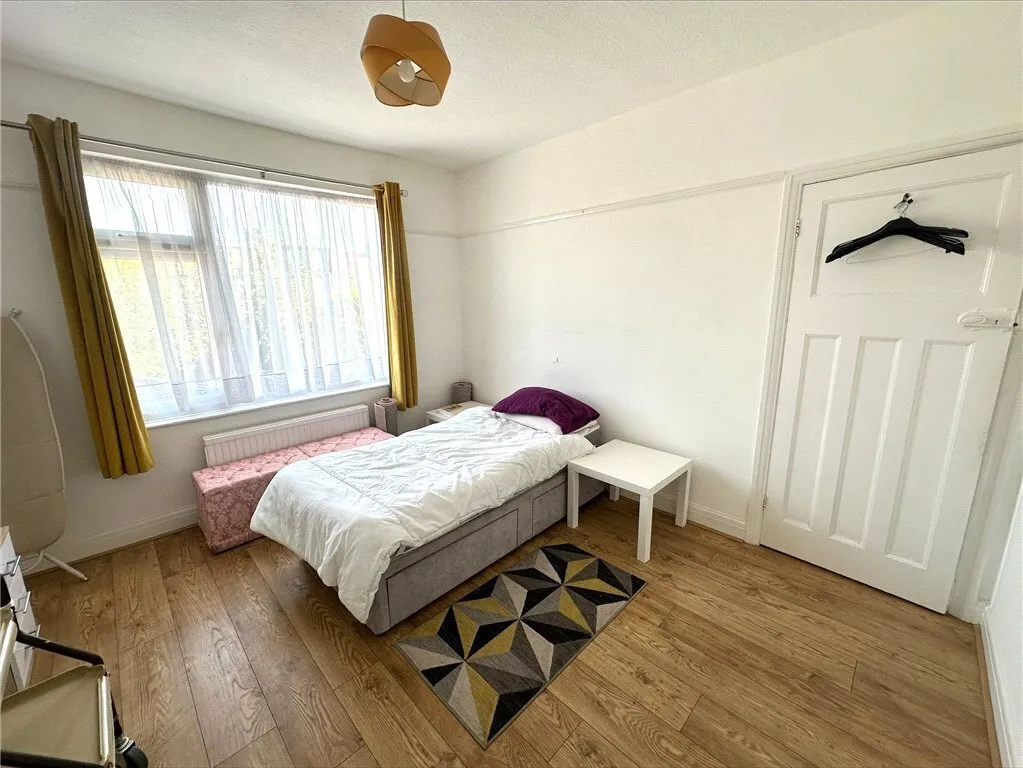 Middle Way, London, SW16, photo 7