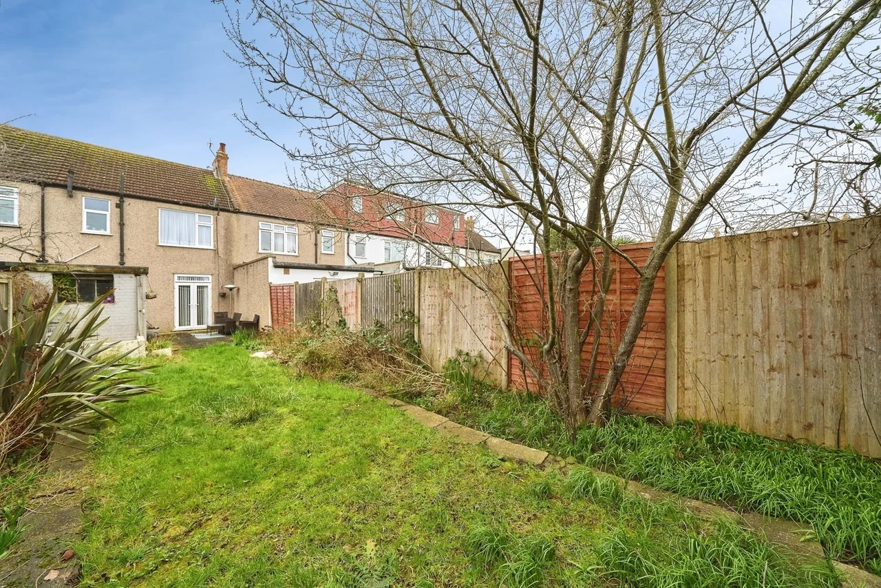 Middle Way, London, SW16, photo 15