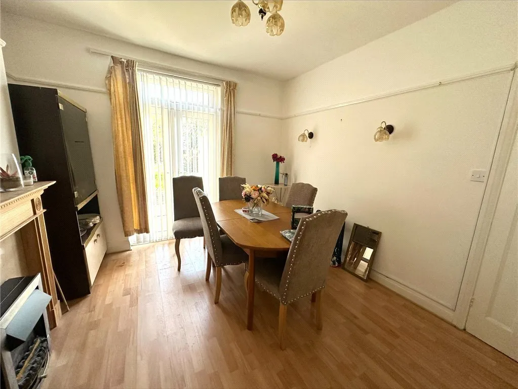 Middle Way, London, SW16, photo 5