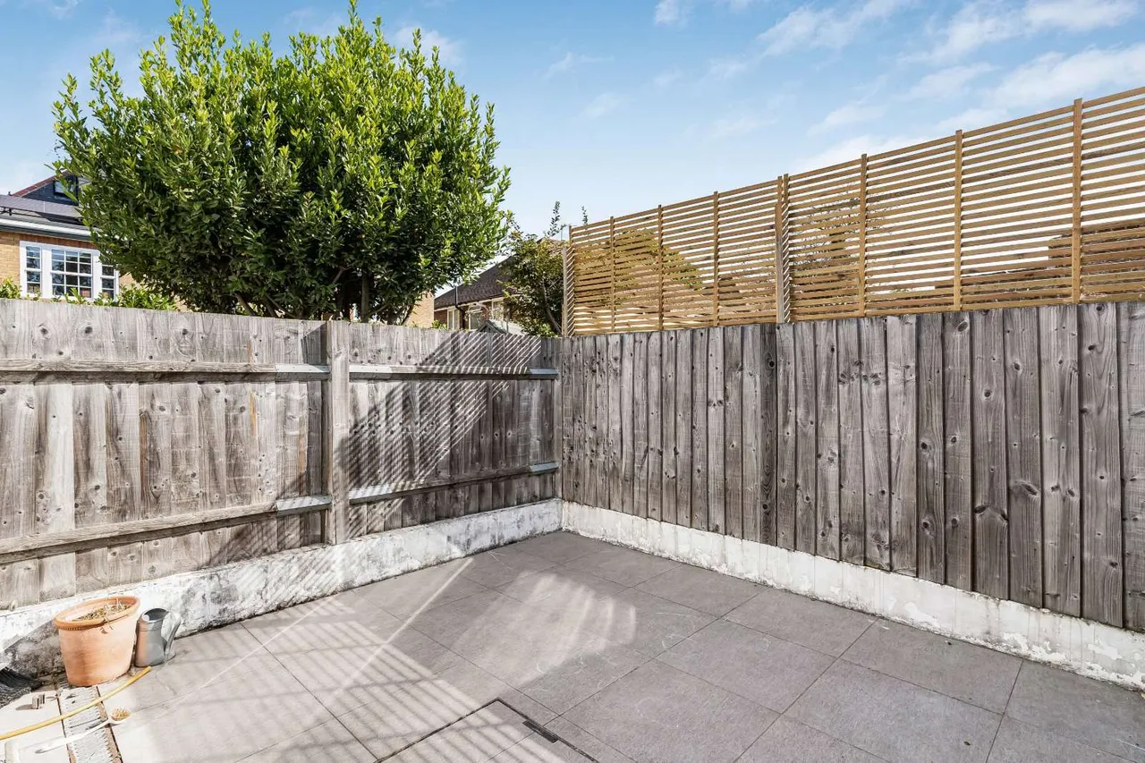 St. Marys Road, London, W5, photo 9