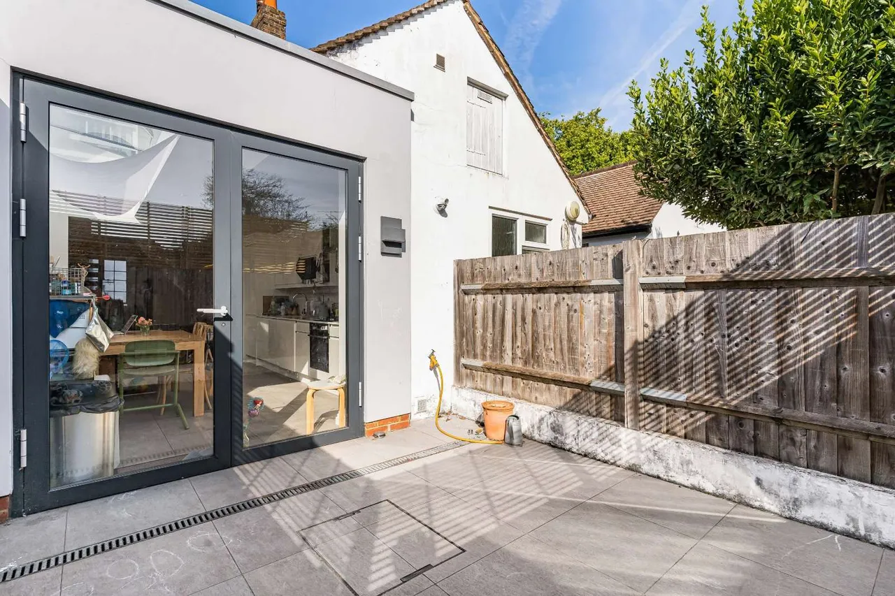 St. Marys Road, London, W5, photo 8