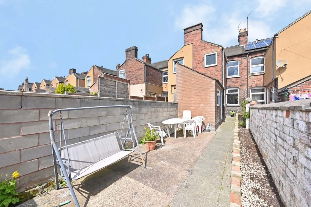 Williamson Street, Tunstall, Stoke-on-Trent, photo 7