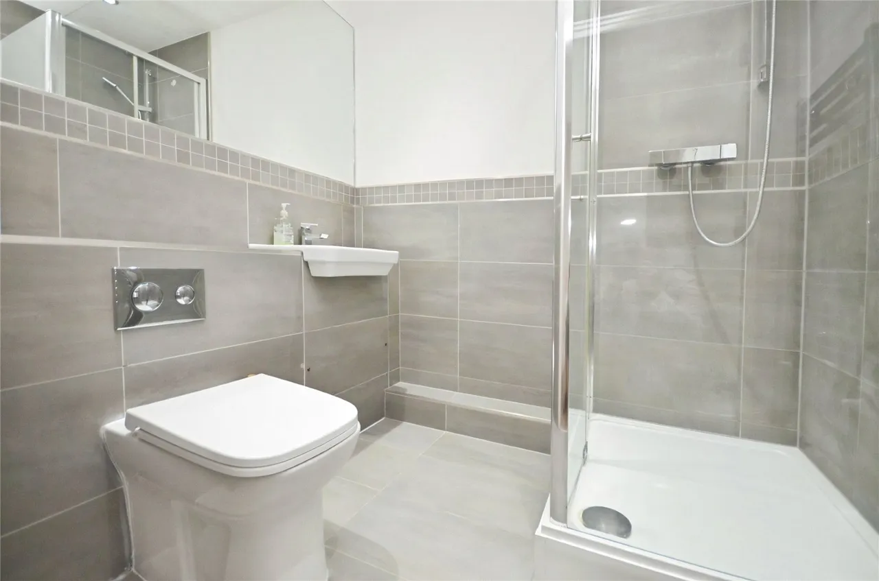 Mercury Gardens, Romford, Essex, RM1, photo 9
