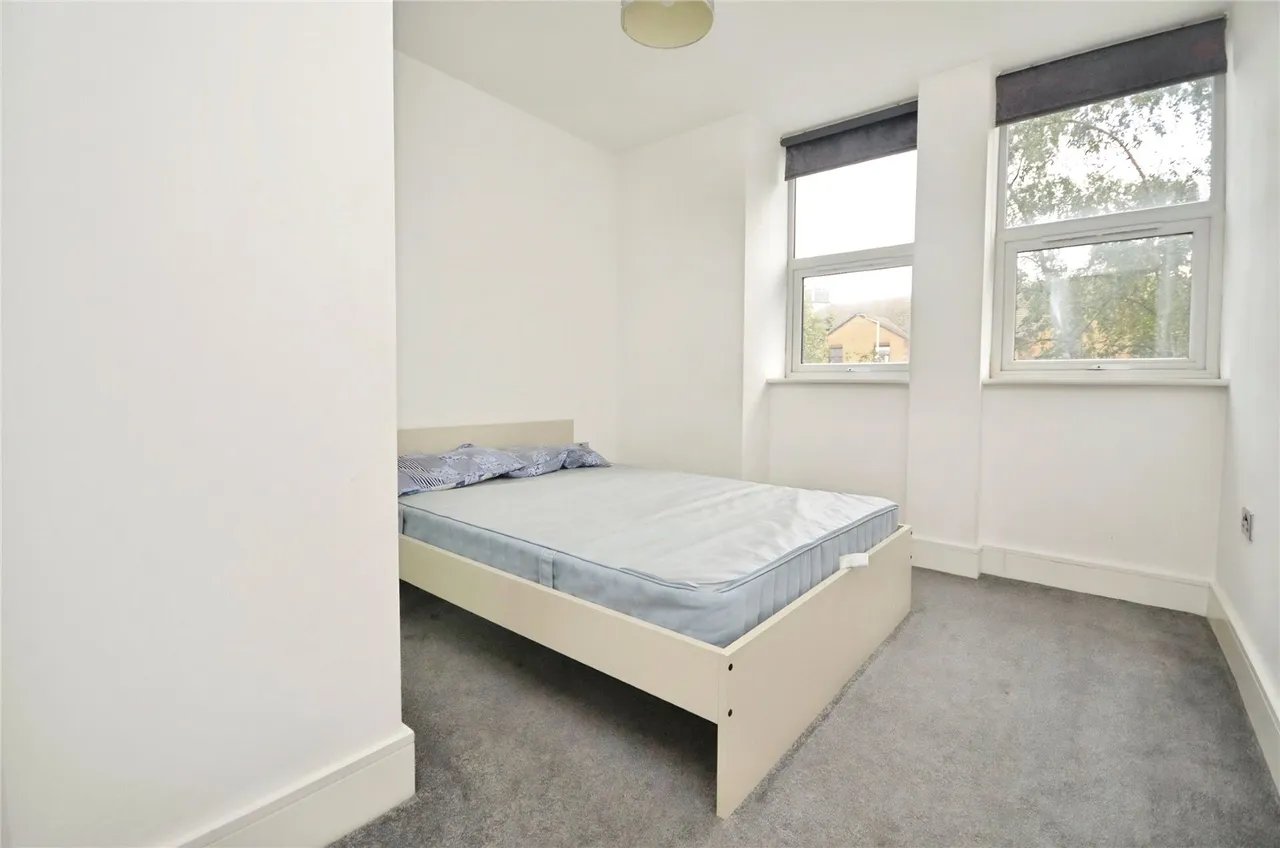 Mercury Gardens, Romford, Essex, RM1, photo 6