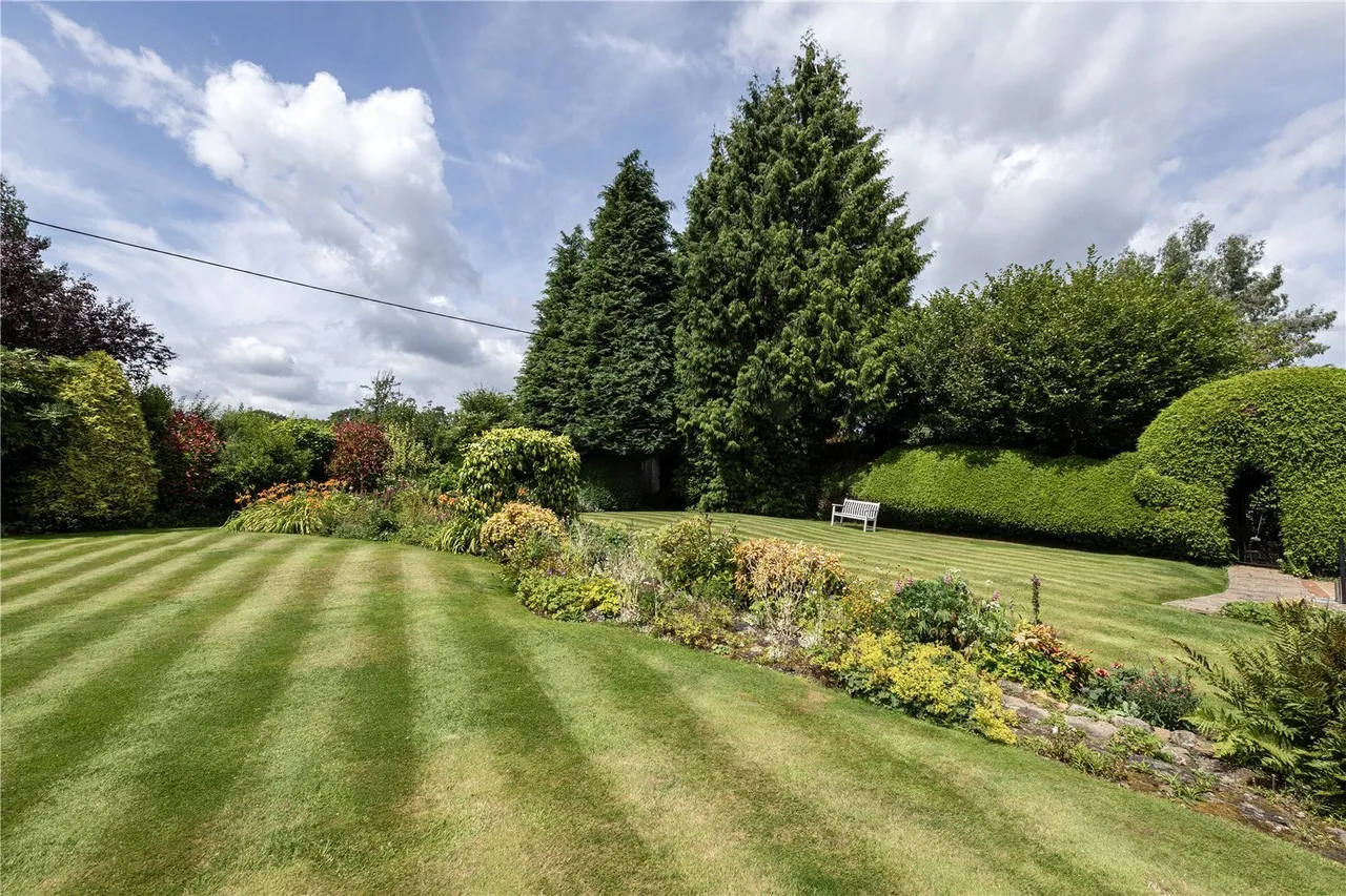 Lickfold, Petworth, GU28, photo 4