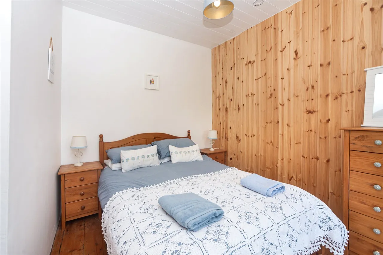 Dulas, LL70, photo 15