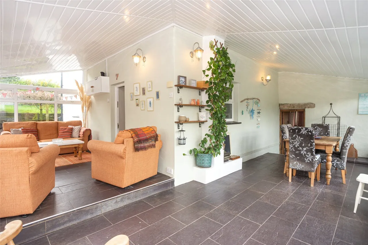 Dulas, LL70, photo 20