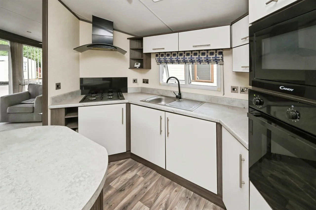Witham Bank, Chapel Hill, LN4, photo 4
