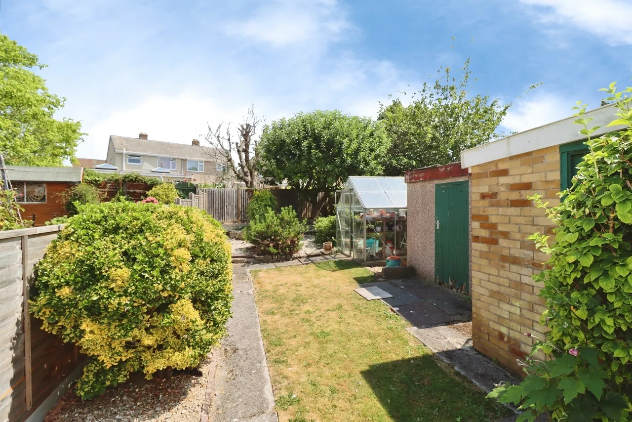 Park Lane, Frampton Cotterell, BS36, photo 3