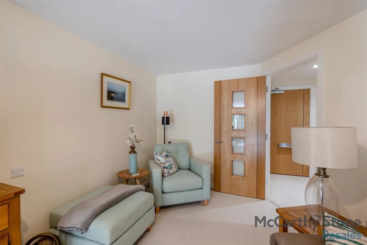 Wood Road, Wolverhampton, WV6, photo 6