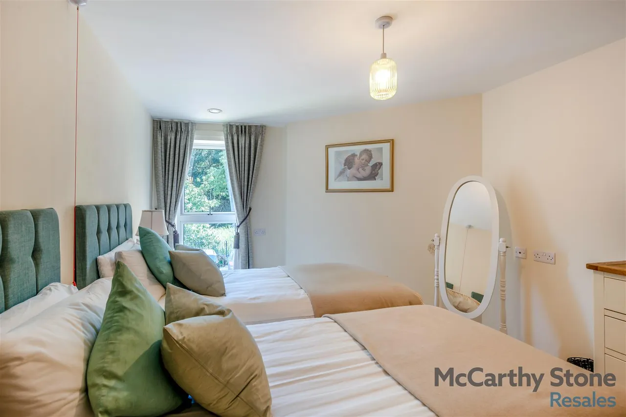 Wood Road, Wolverhampton, WV6, photo 8